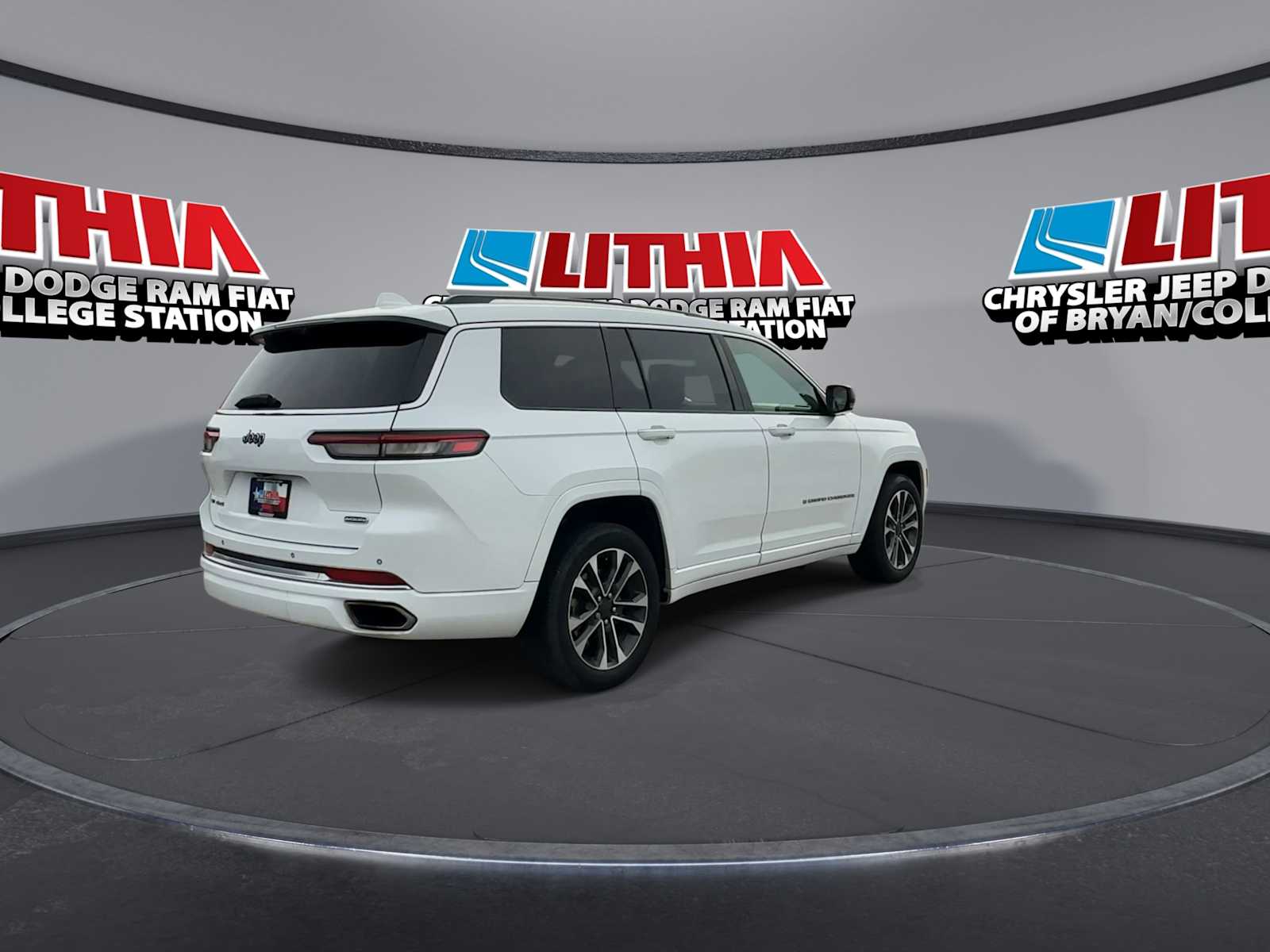 Thumbnail: 2021 Jeep Grand Cherokee L - 8