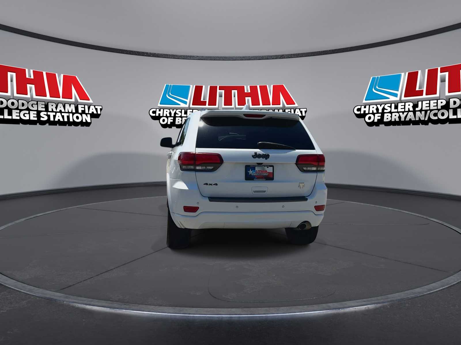 Thumbnail: 2021 Jeep Grand Cherokee - 7