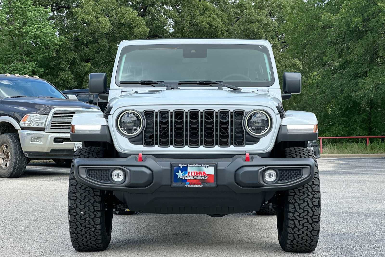 Thumbnail: 2025 Jeep Wrangler - 10