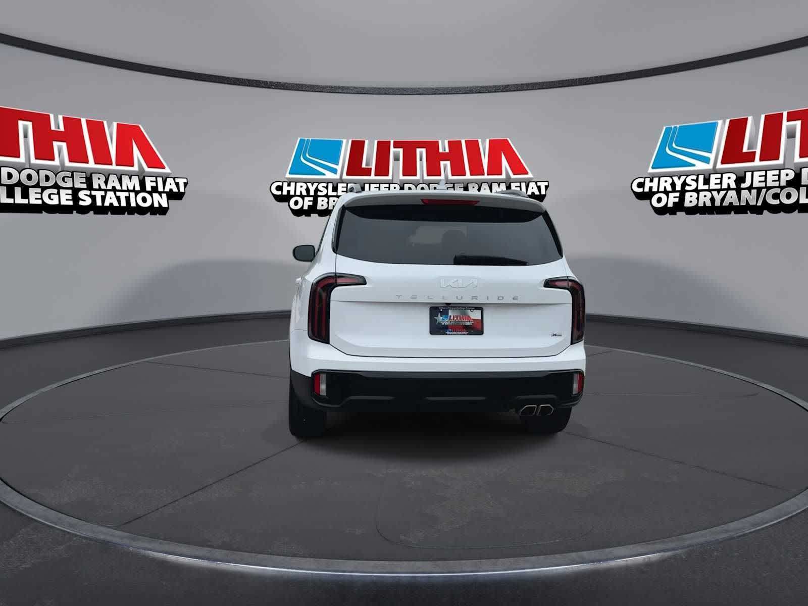 Thumbnail: 2024 Kia Telluride - 7