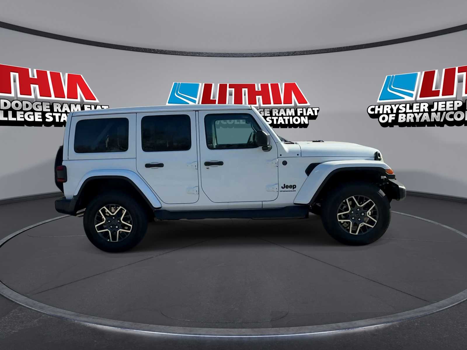 Thumbnail: 2026 Jeep Wrangler - 9