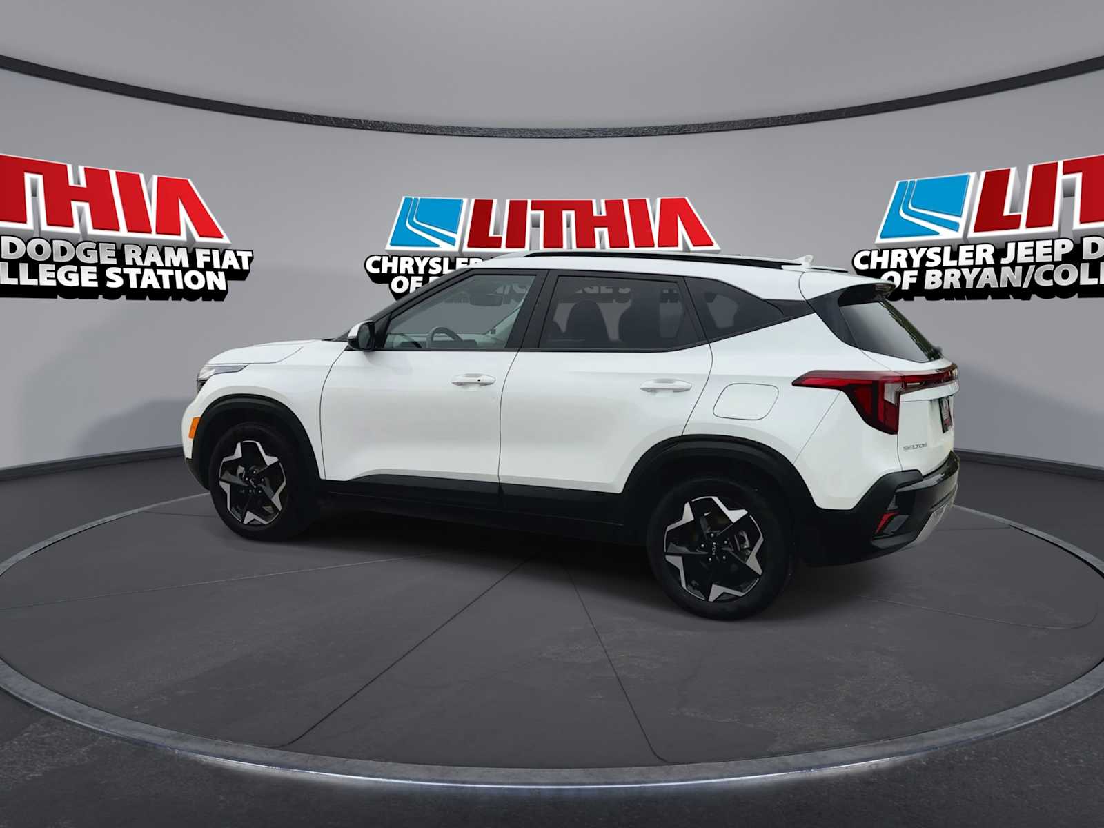 Thumbnail: 2025 Kia Seltos - 6