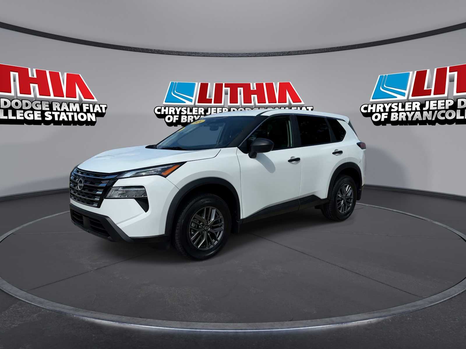 Thumbnail: 2024 Nissan Rogue - 4