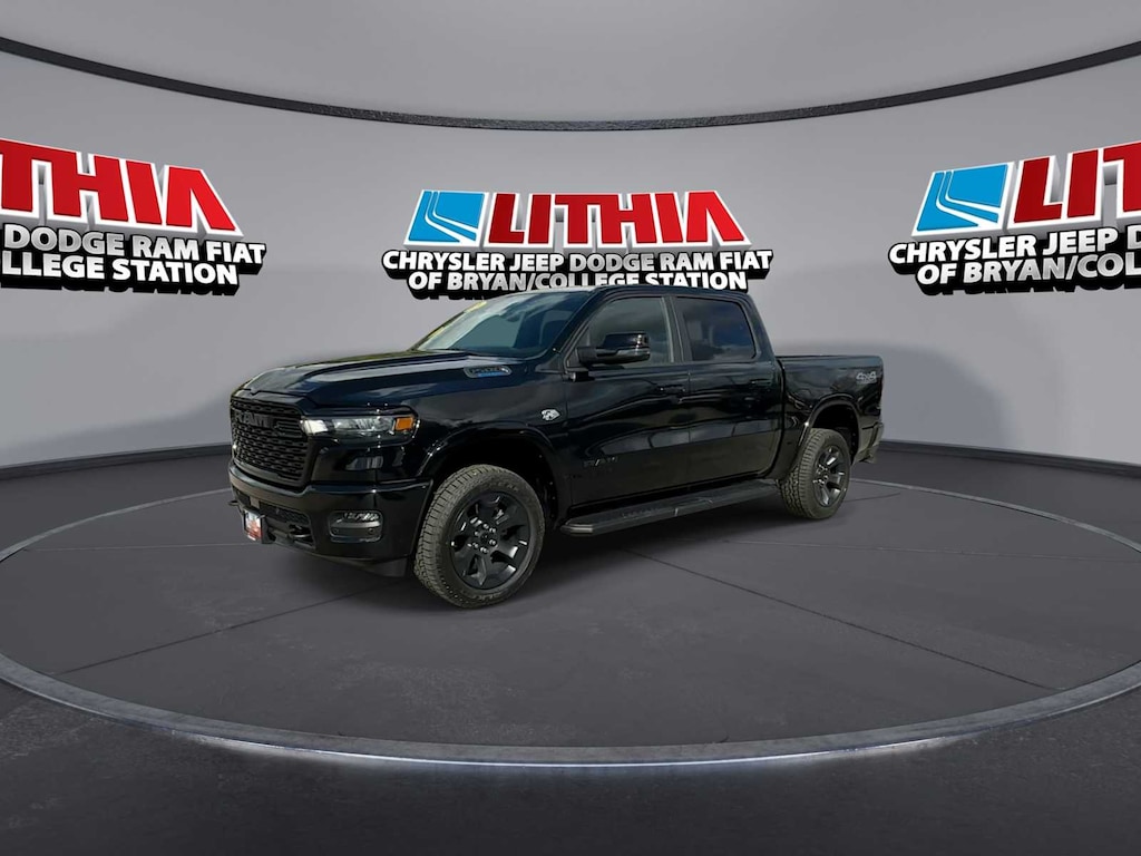 New 2026 Ram 1500 LONE STAR CREW CAB 4X4 5'7 BOX Pickup