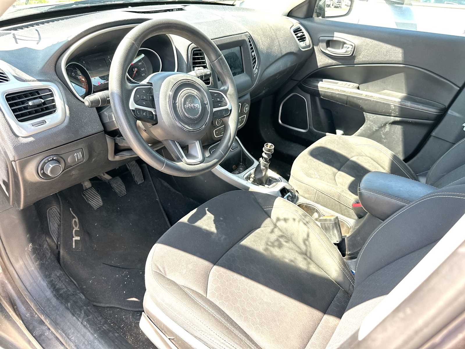 Thumbnail: 2019 Jeep Compass - 6