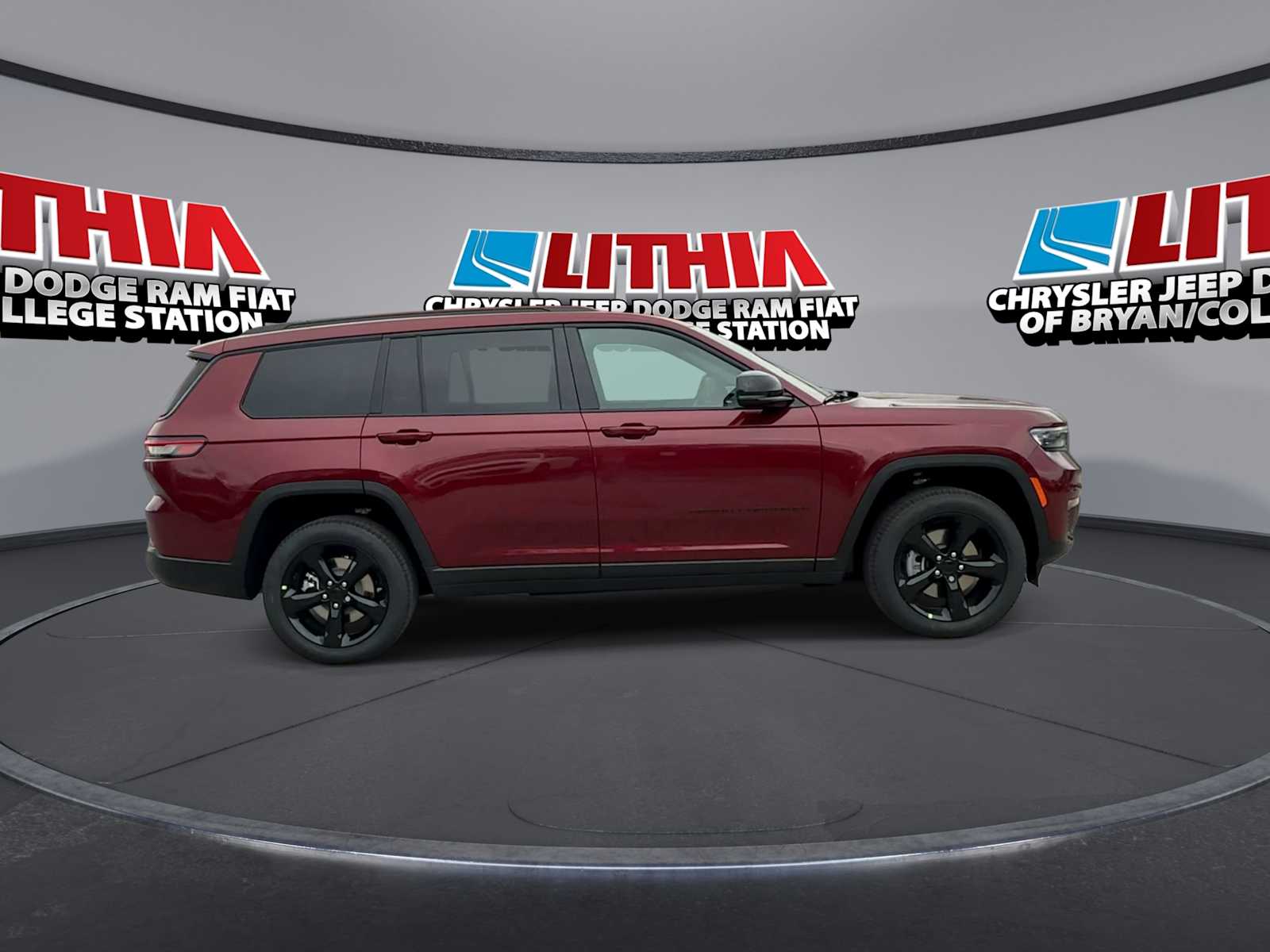 Thumbnail: 2025 Jeep Grand Cherokee - 9