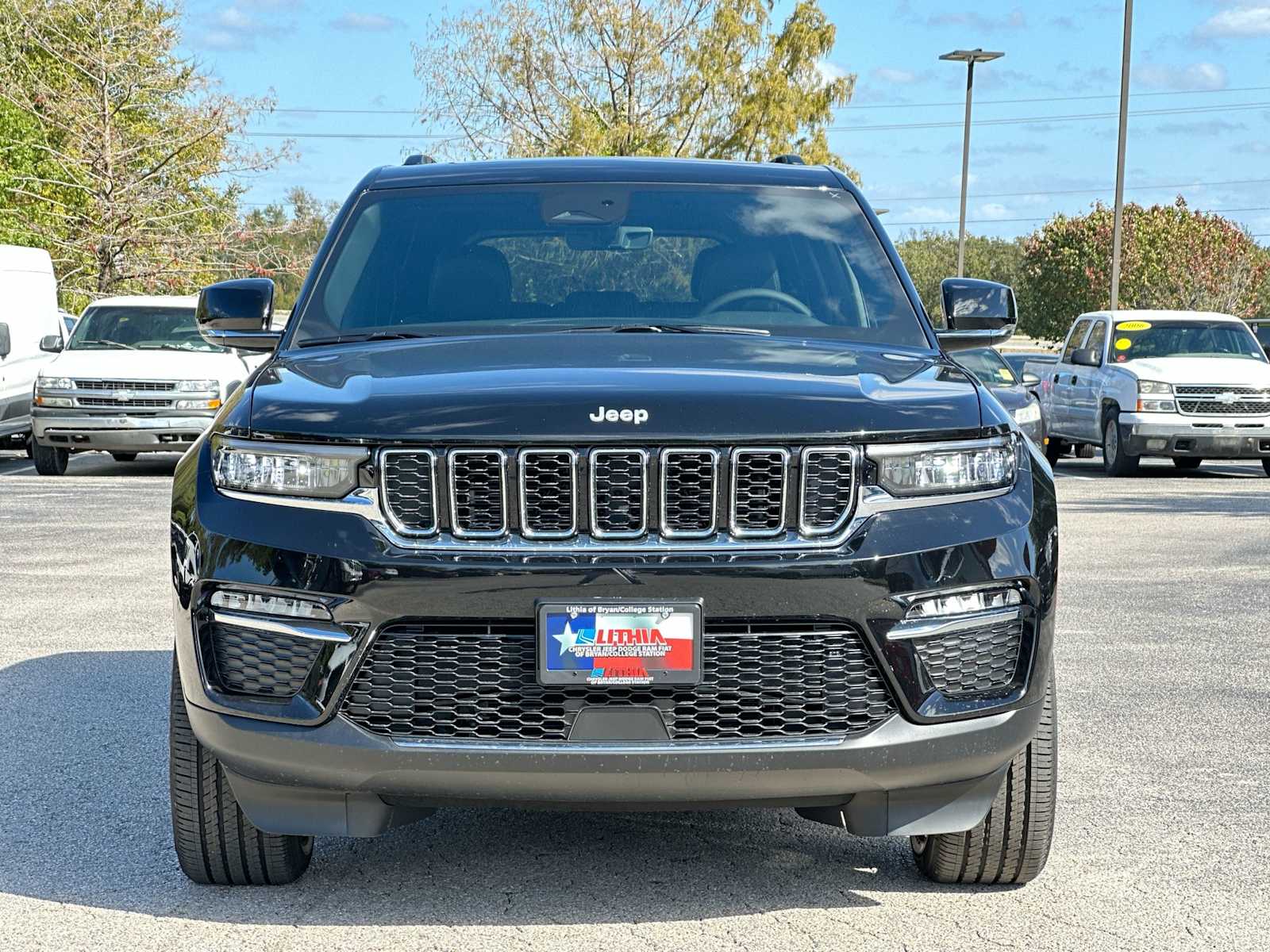 Thumbnail: 2025 Jeep Grand Cherokee - 10