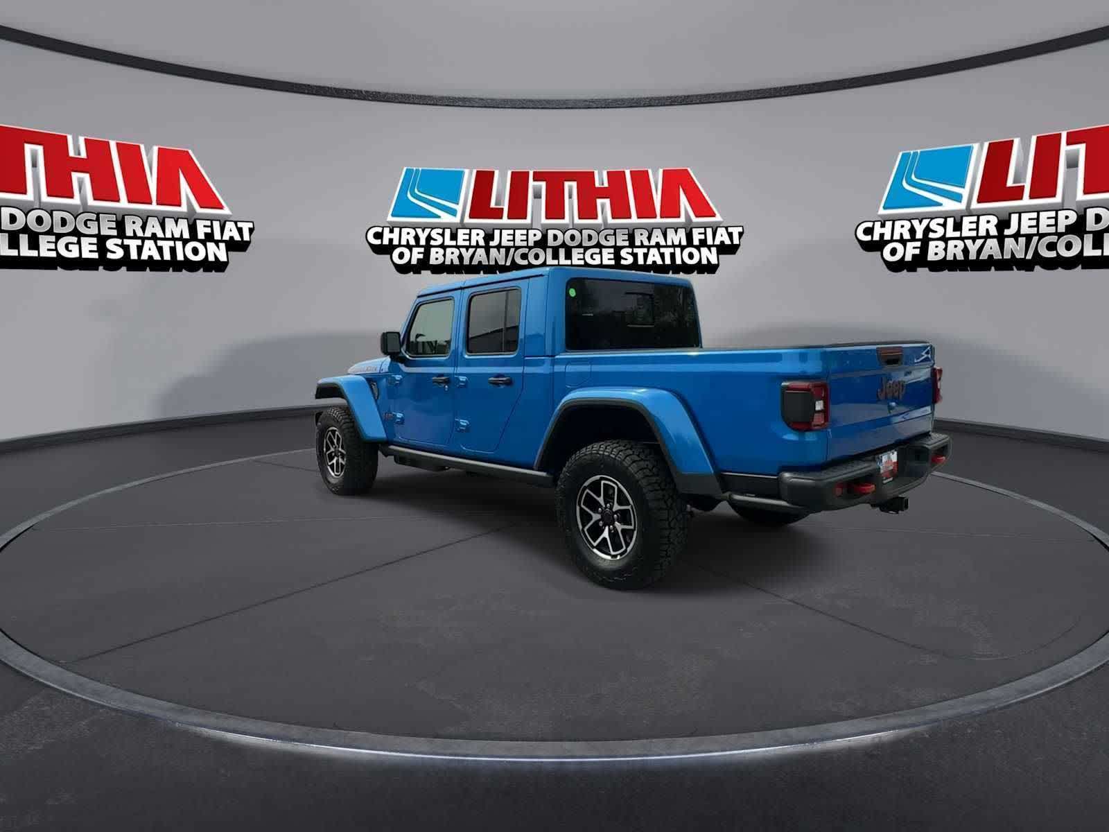 Thumbnail: 2026 Jeep Gladiator - 6