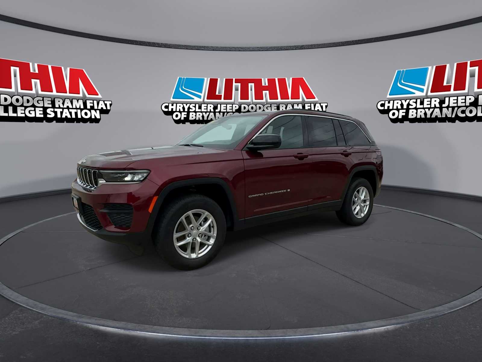 Thumbnail: 2026 Jeep Grand Cherokee - 4