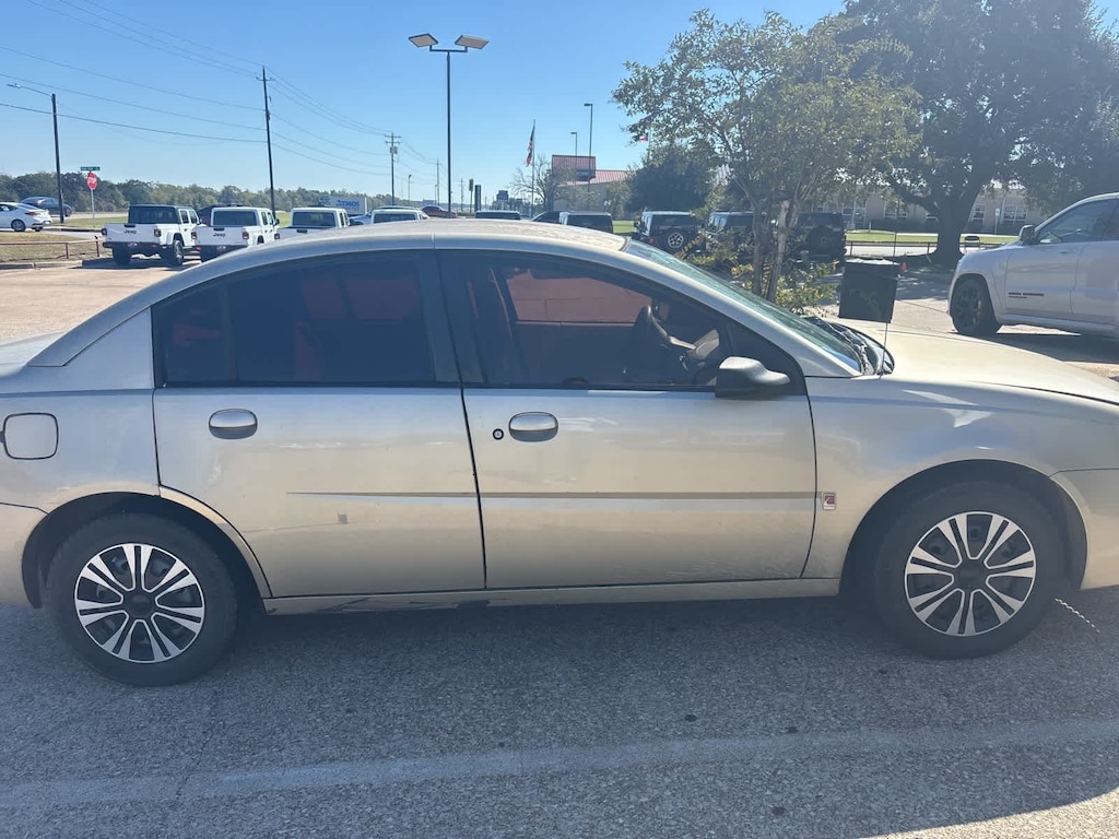 Used 2004 Saturn ION 2 Sedan