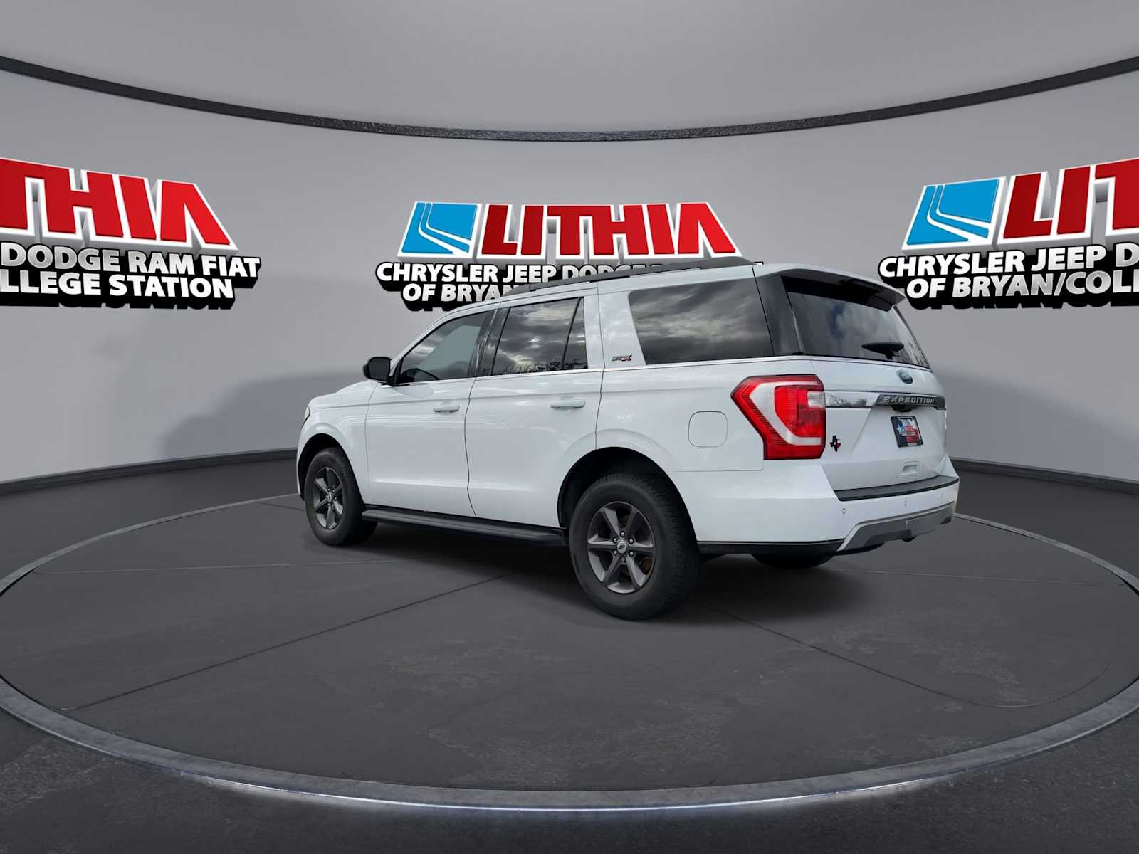 Thumbnail: 2021 Ford Expedition - 6