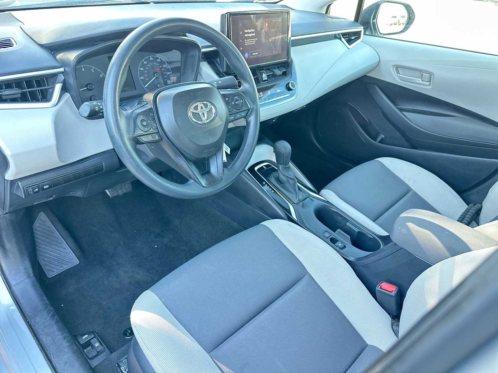 Thumbnail: 2024 Toyota Corolla - 18