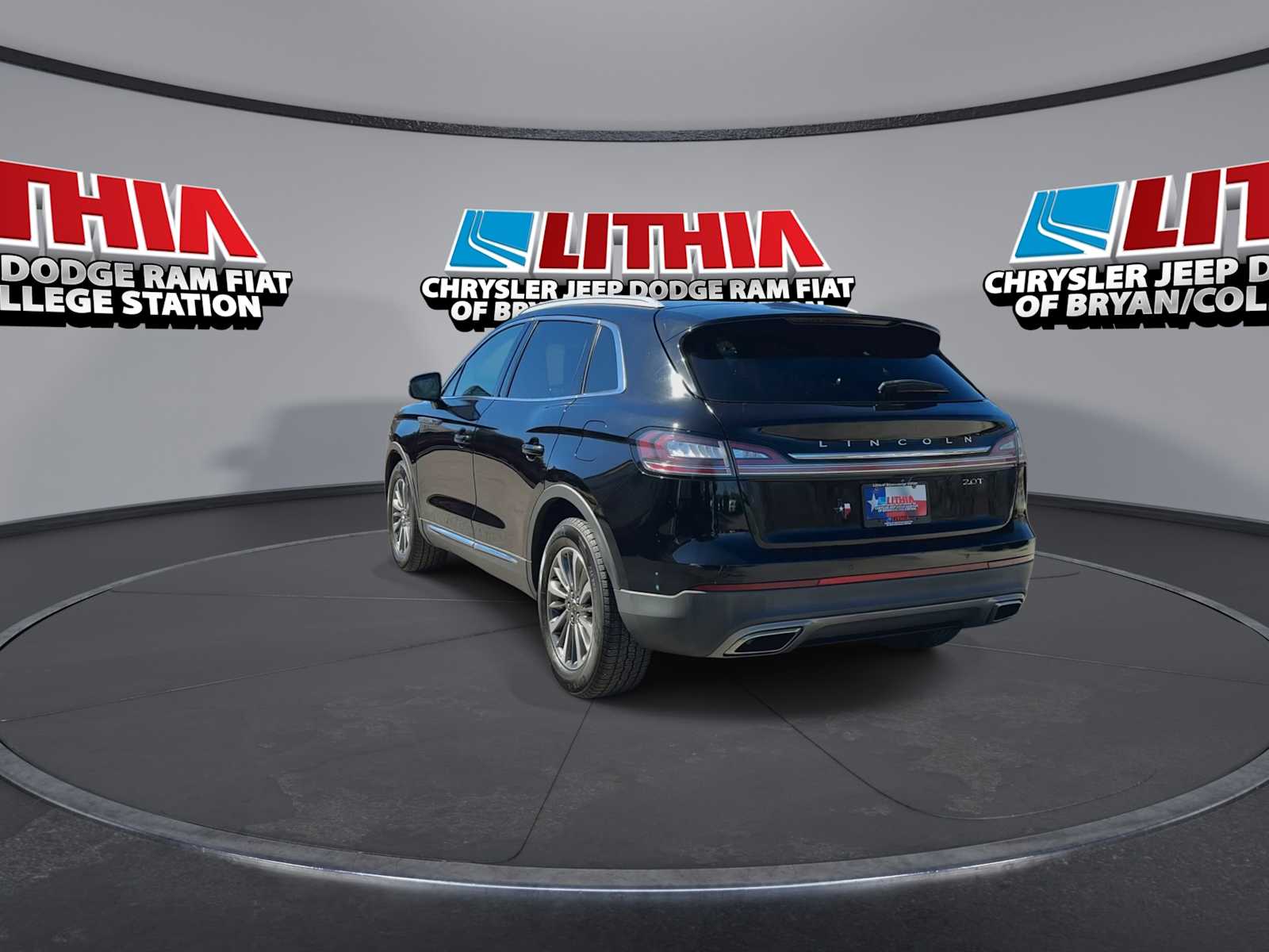 Thumbnail: 2020 Lincoln Nautilus - 6