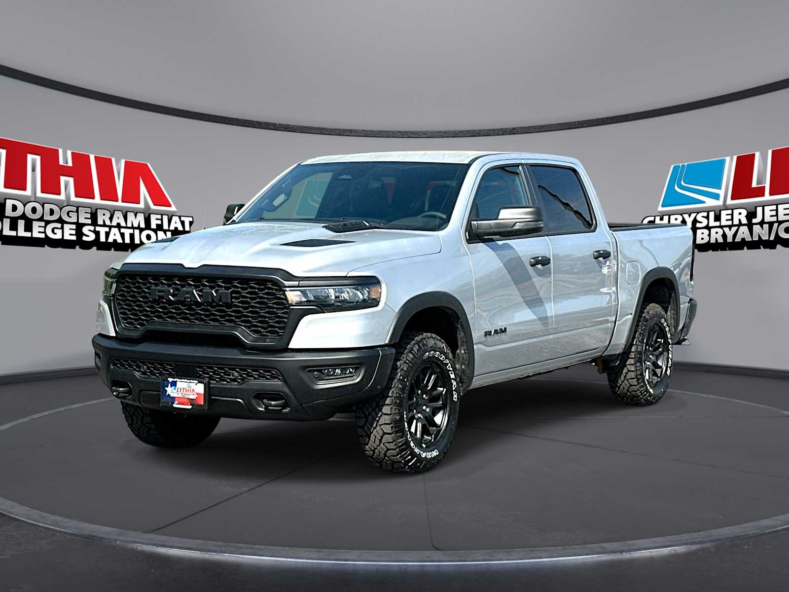 Thumbnail: 2026 RAM 1500 - 1