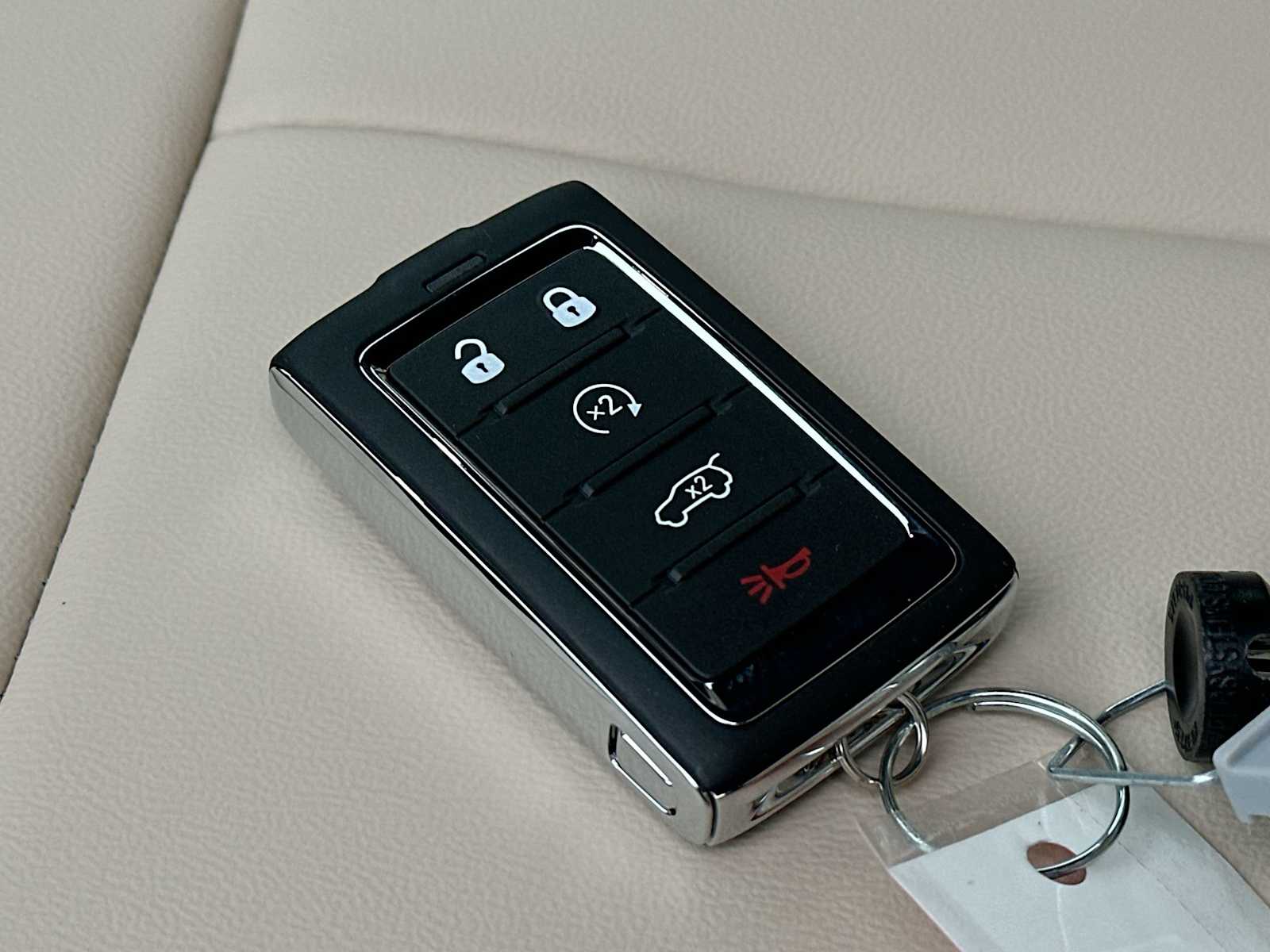 Thumbnail: 2025 Jeep Grand Cherokee - 29