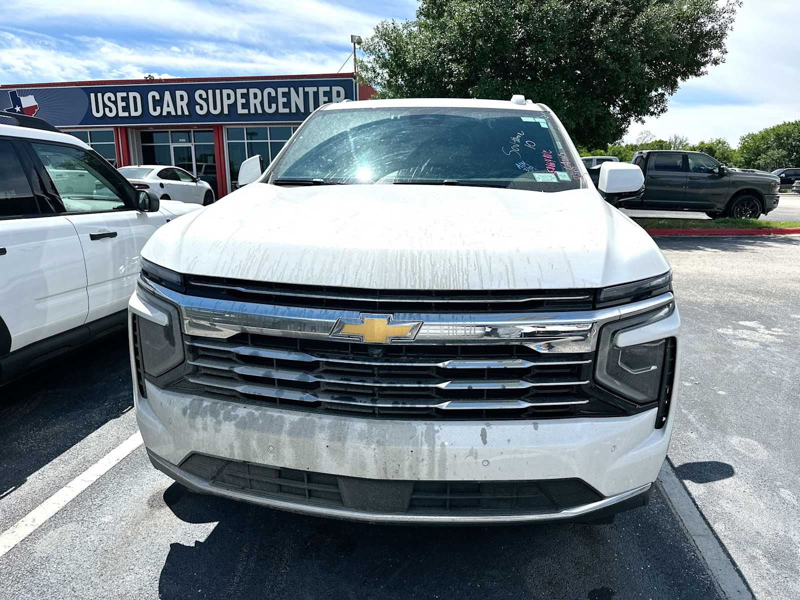 Thumbnail: 2025 Chevrolet Tahoe - 2