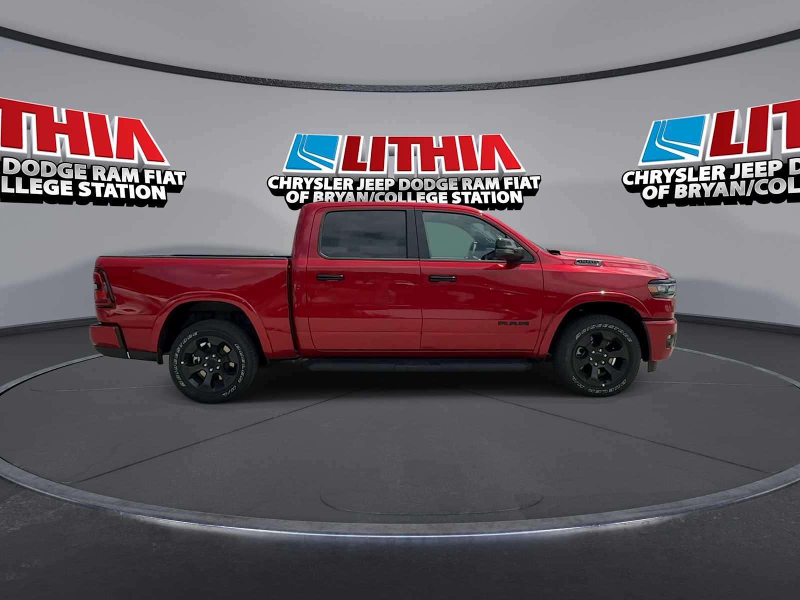 Thumbnail: 2026 RAM 1500 - 9