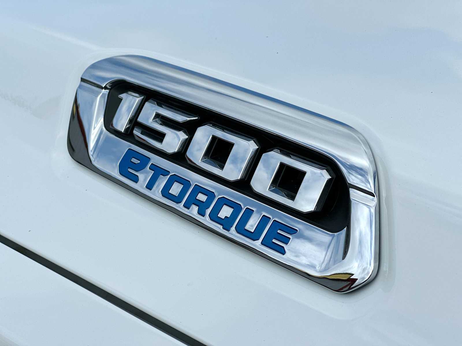 Thumbnail: 2026 RAM 1500 - 15