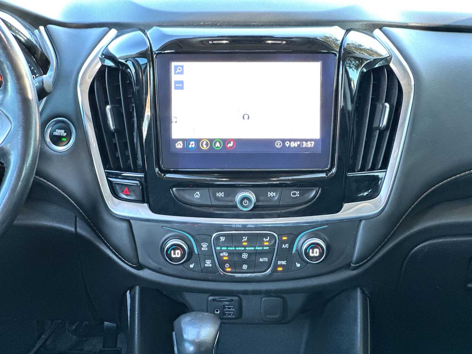 Thumbnail: 2021 Chevrolet Traverse - 26