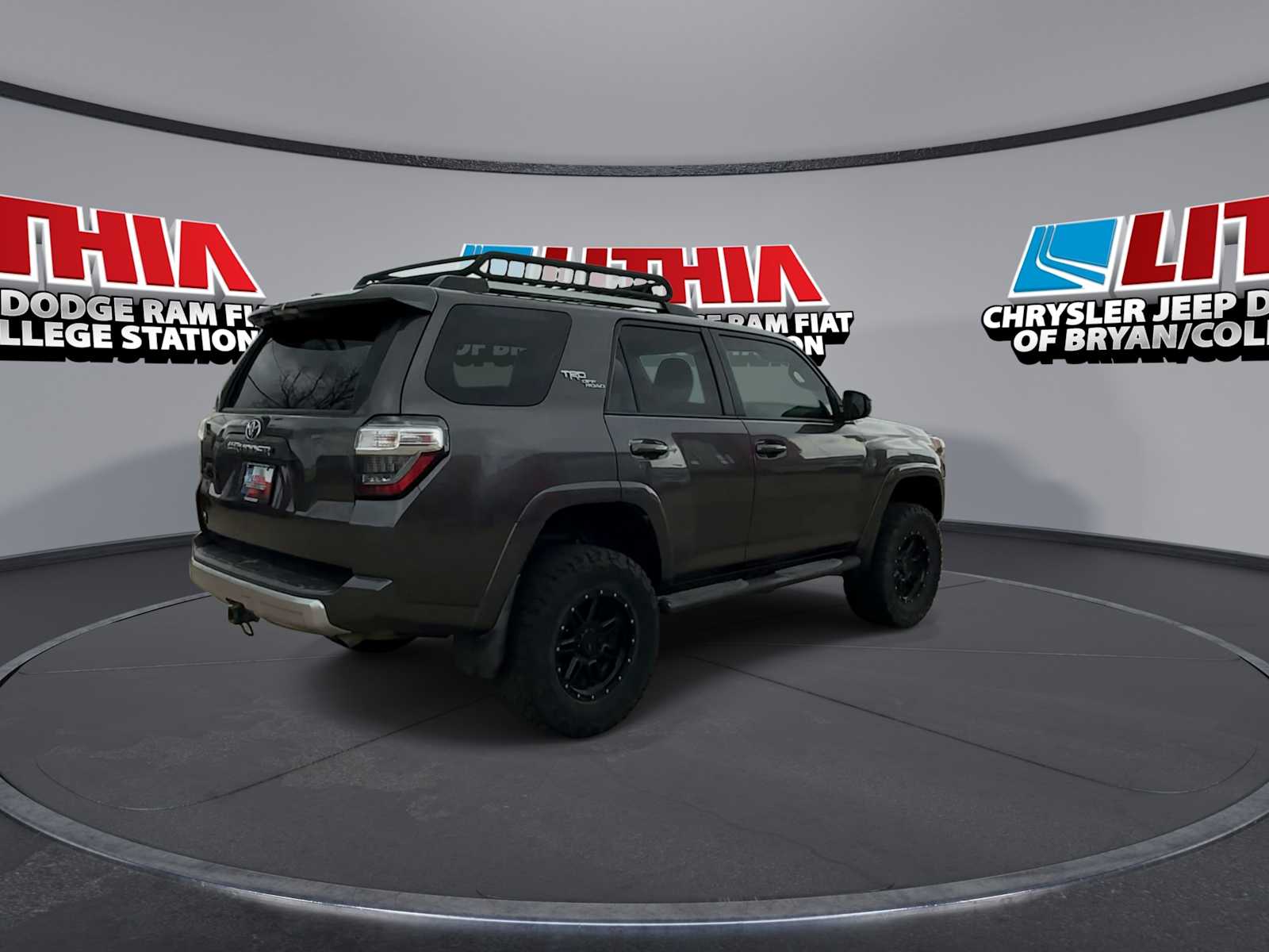 Thumbnail: 2018 Toyota 4Runner - 8