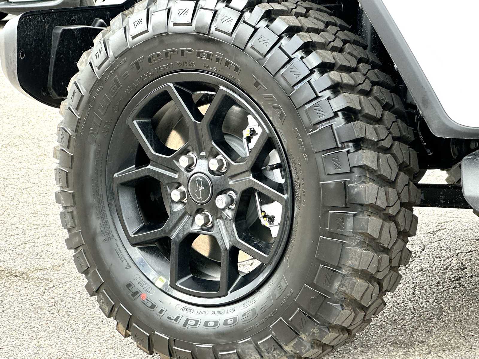 Thumbnail: 2026 Jeep Gladiator - 11