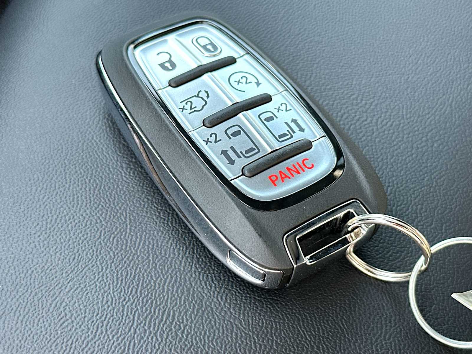 Thumbnail: 2026 Chrysler Pacifica - 29