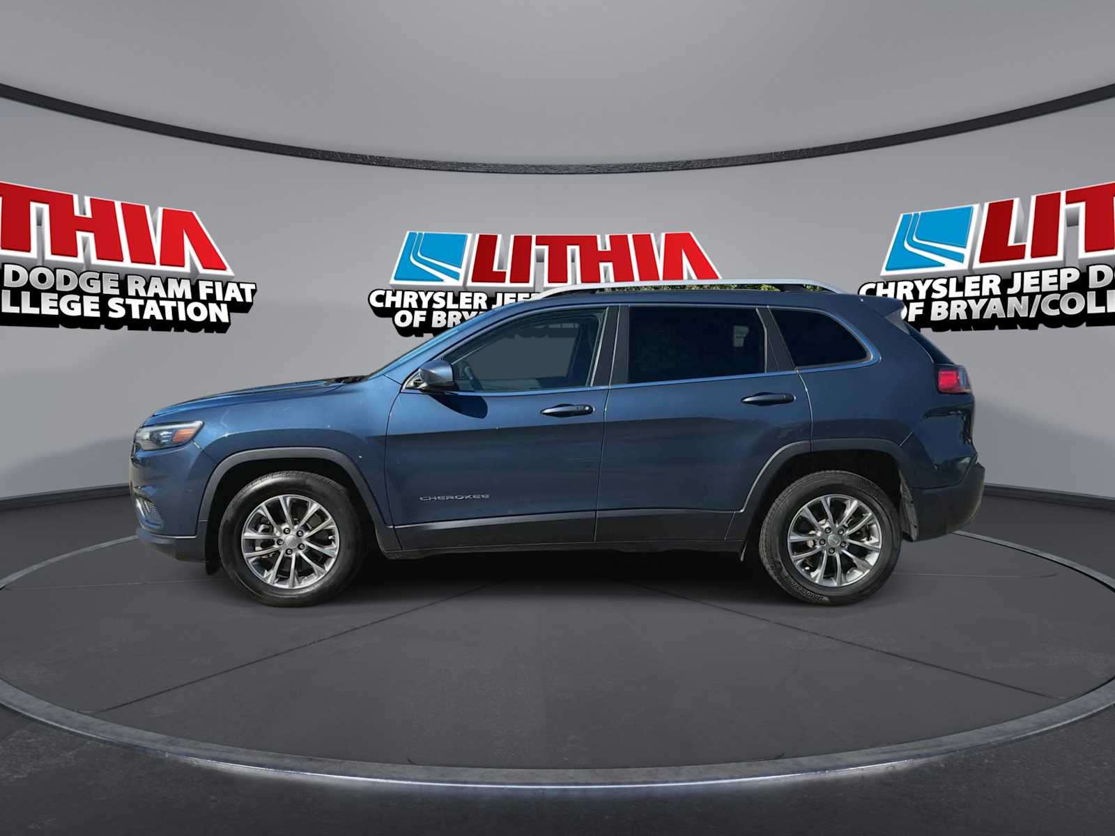 Thumbnail: 2021 Jeep Cherokee - 5