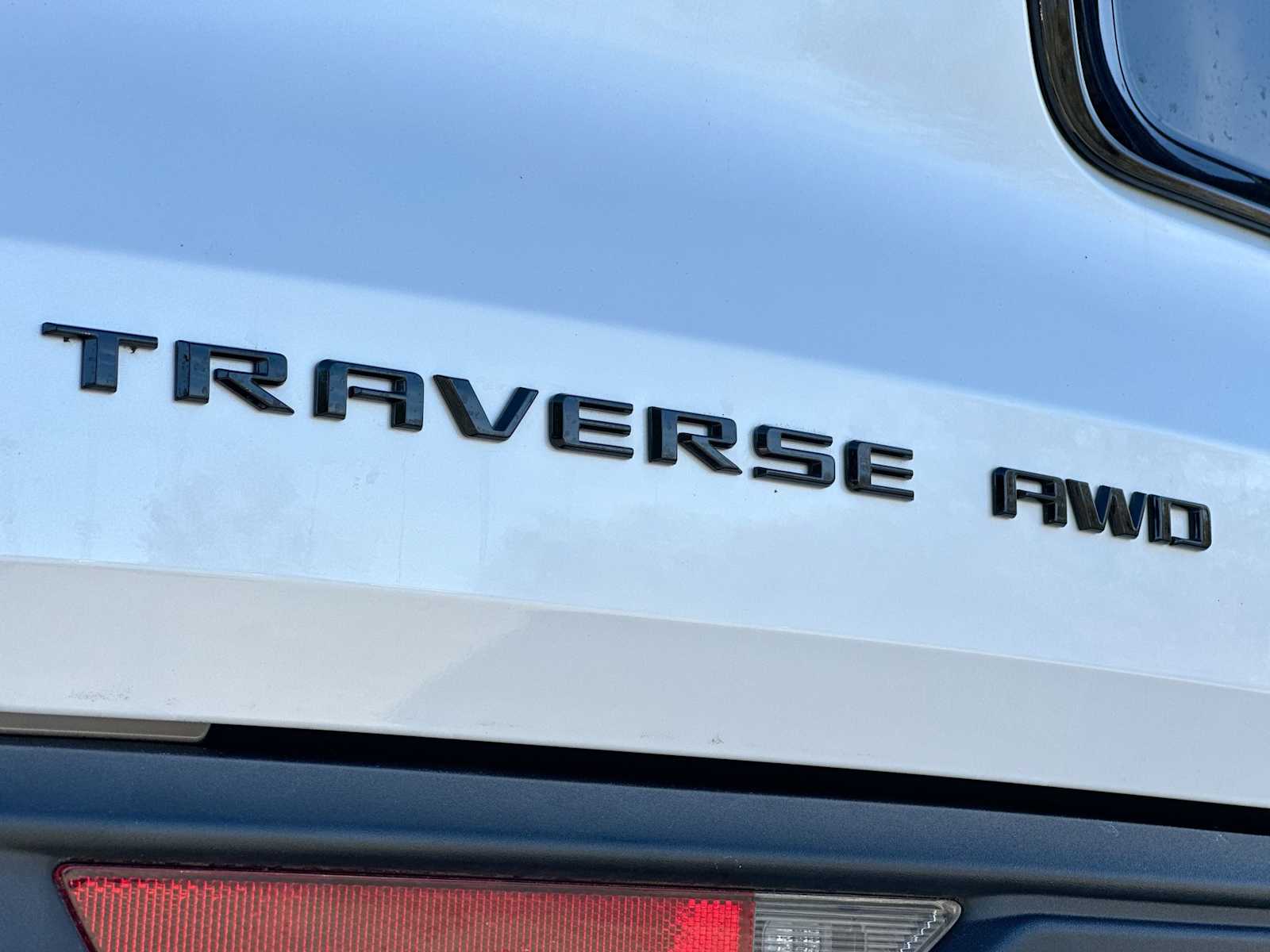 Thumbnail: 2025 Chevrolet Traverse - 15