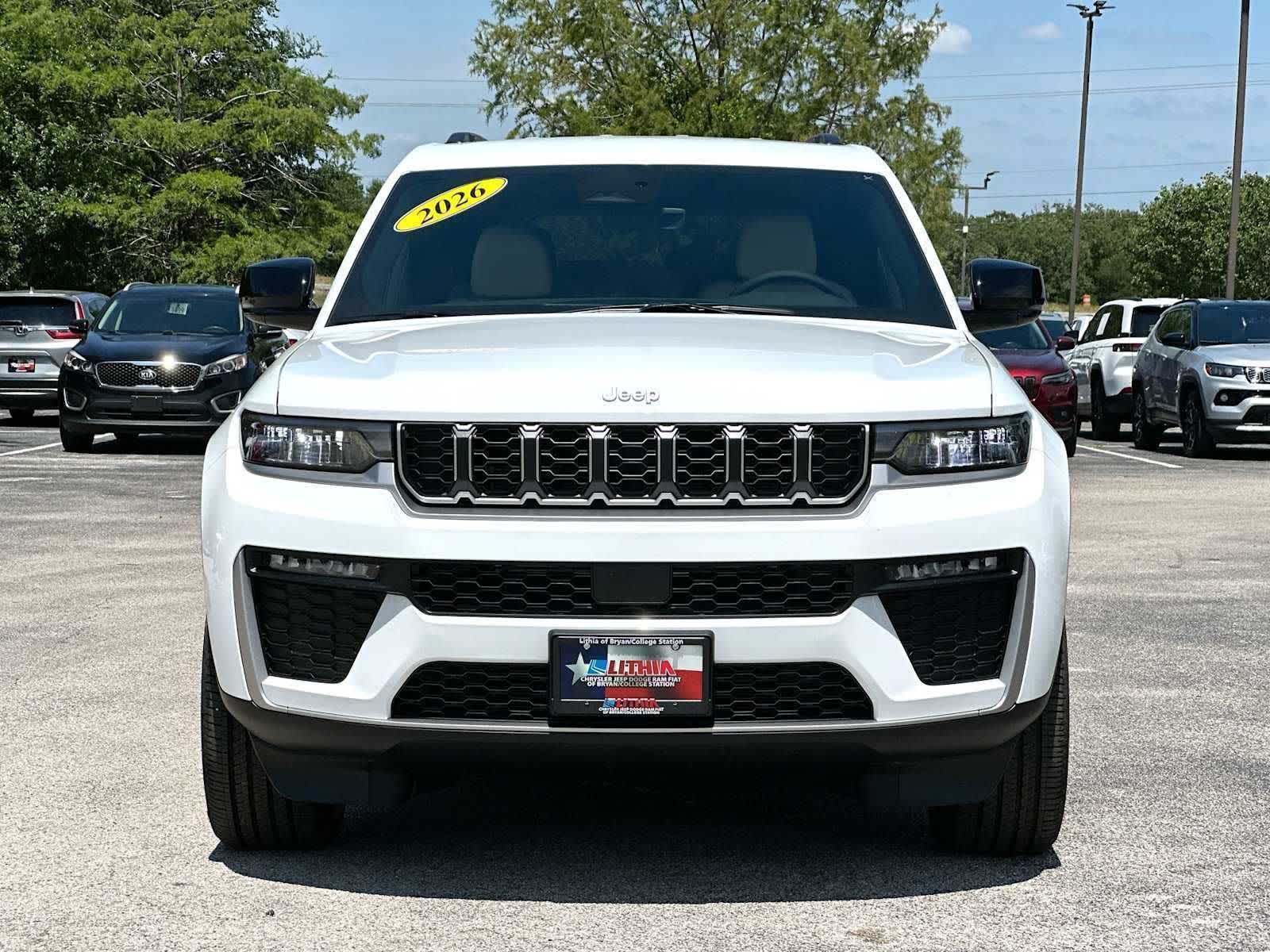 Thumbnail: 2026 Jeep Grand Cherokee - 10