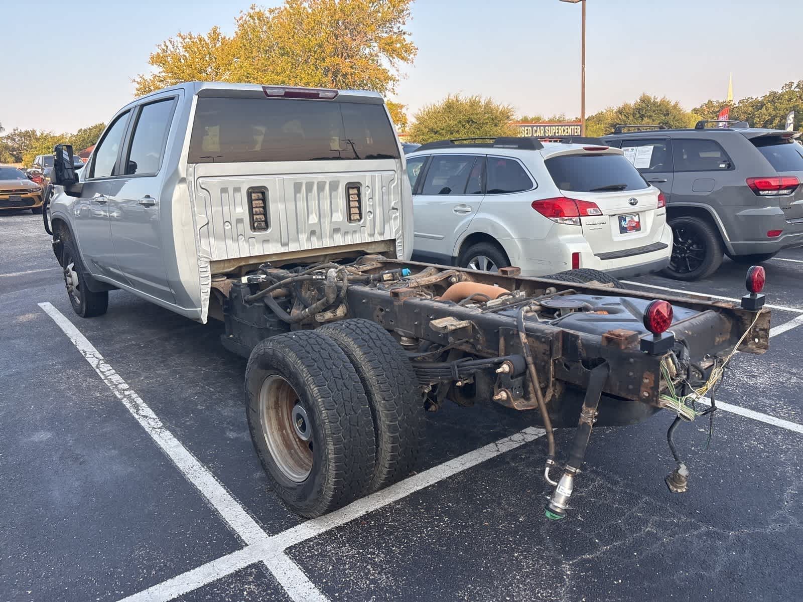 2022 Chevrolet Silverado 3500HD LT photo 4