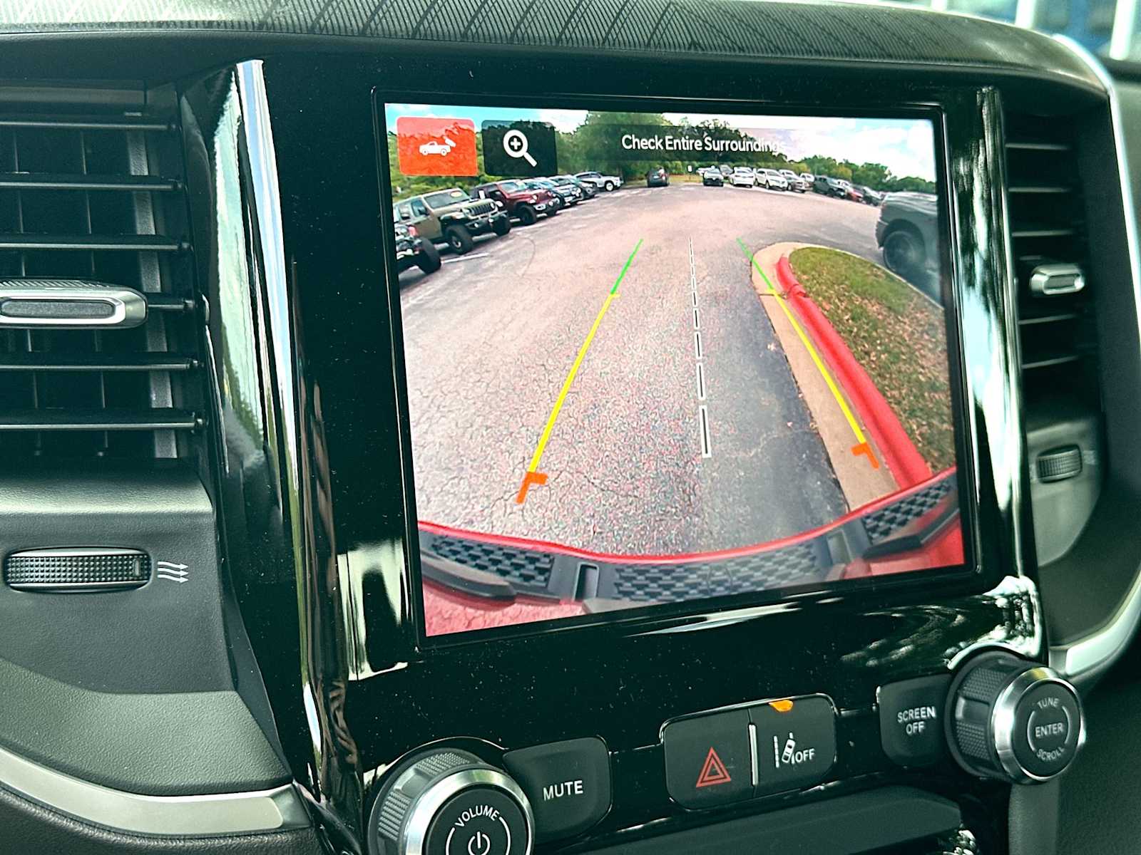 Thumbnail: 2026 RAM 1500 - 20