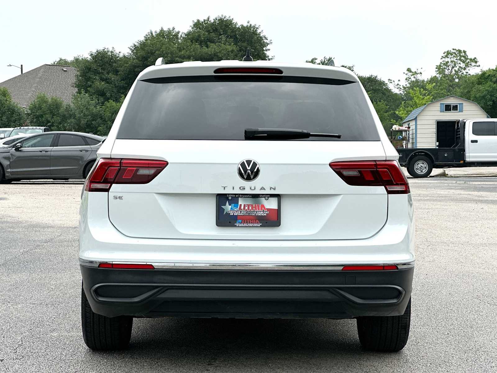 Thumbnail: 2024 Volkswagen Tiguan - 14