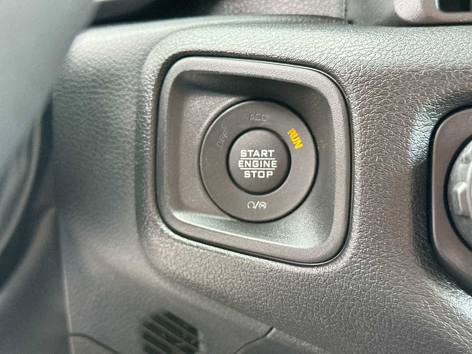 Thumbnail: 2026 Jeep Wrangler - 28