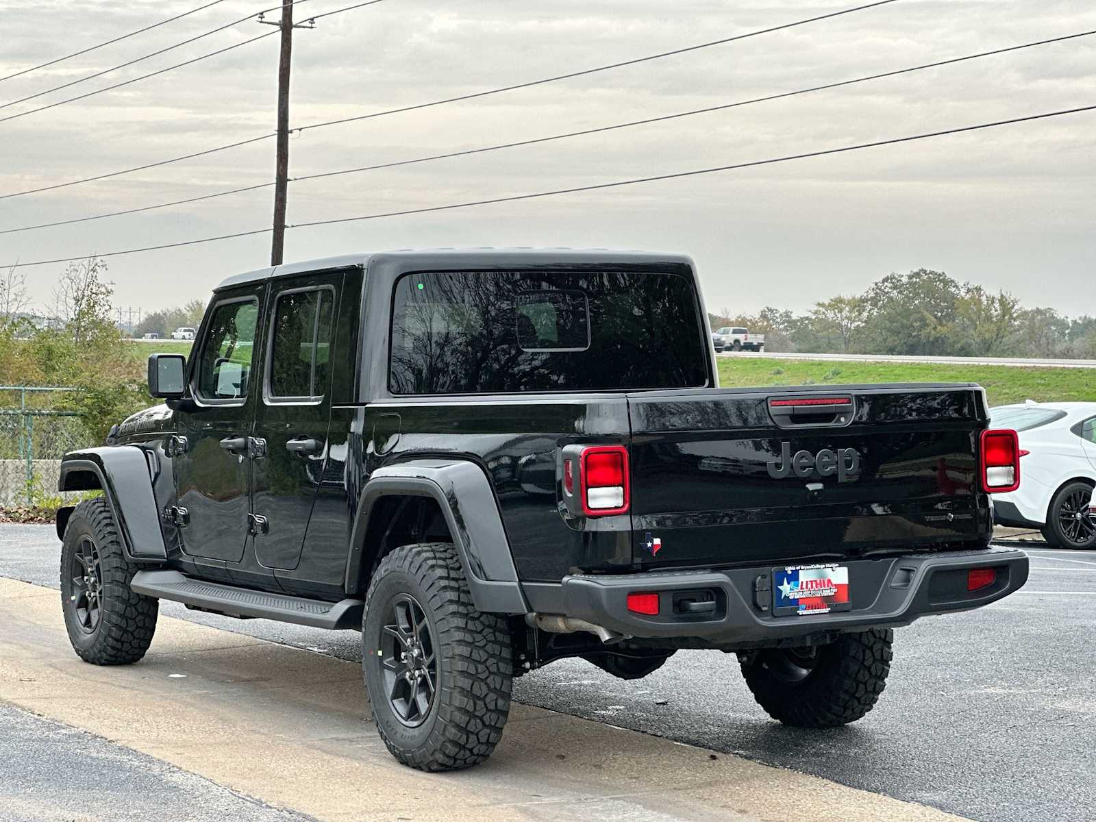 Thumbnail: 2026 Jeep Gladiator - 13