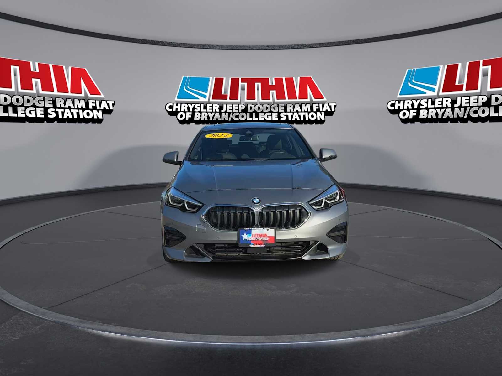 Thumbnail: 2024 BMW 2 Series - 3