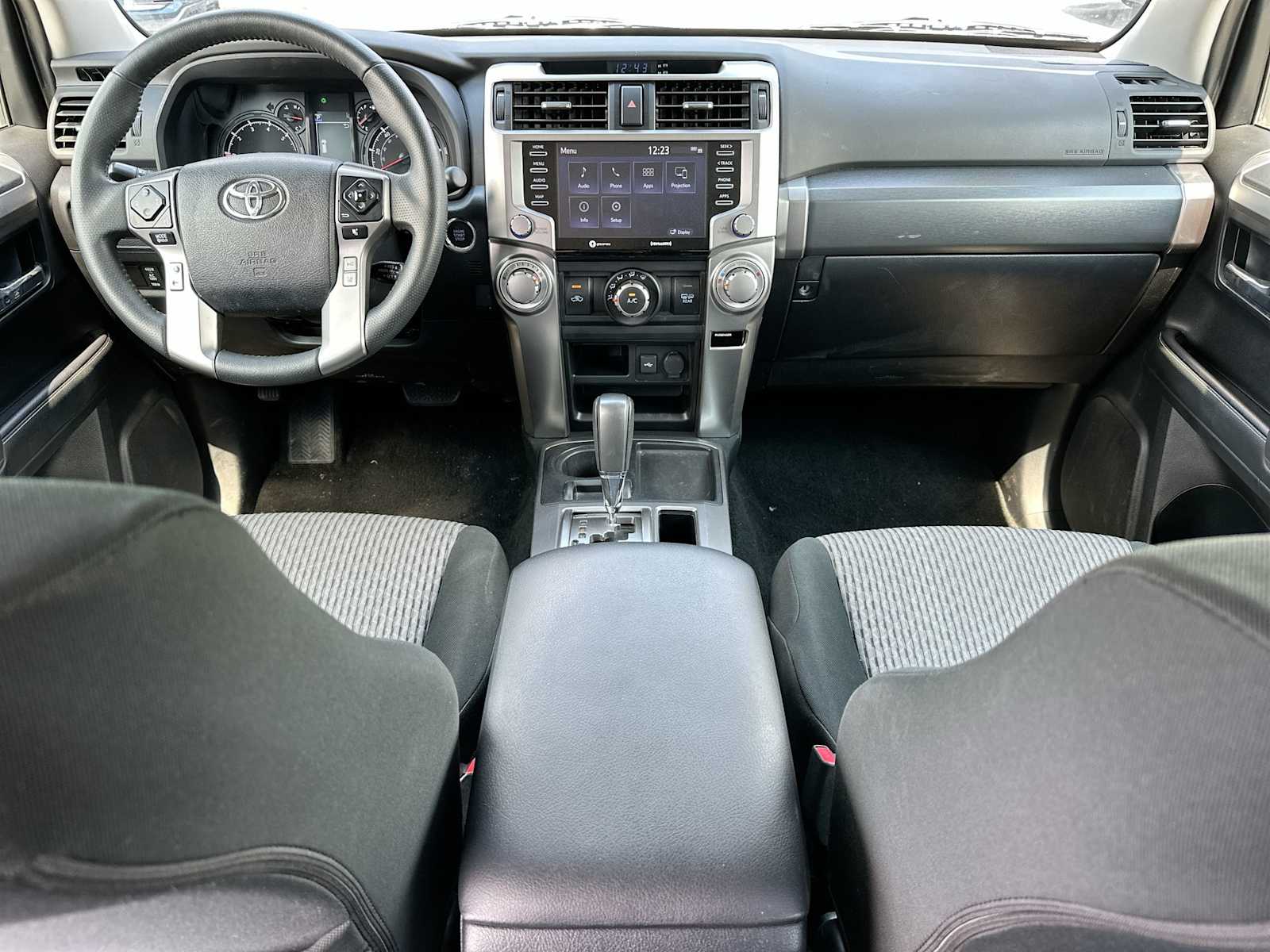 Thumbnail: 2024 Toyota 4Runner - 25