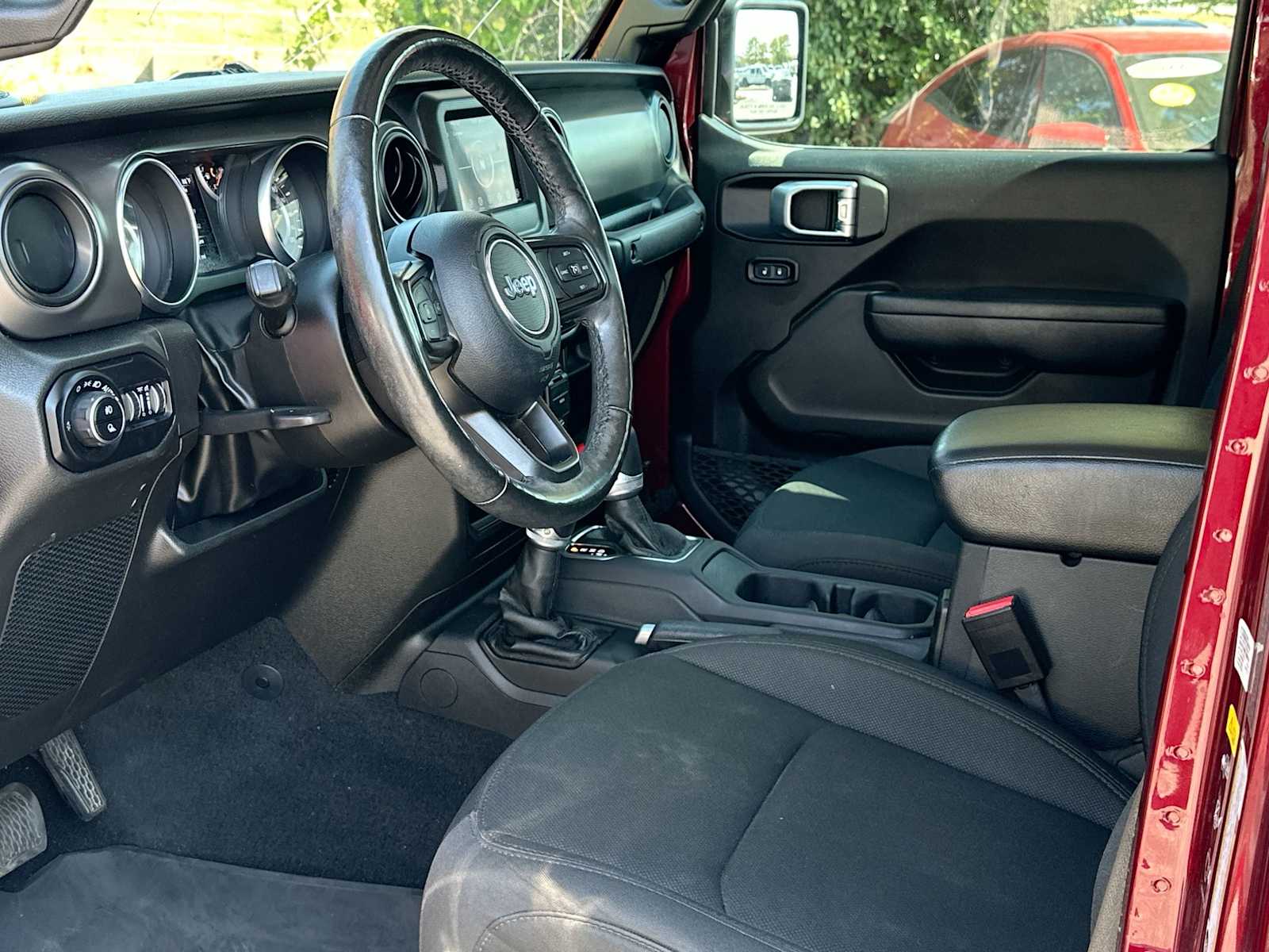 Thumbnail: 2022 Jeep Gladiator - 18