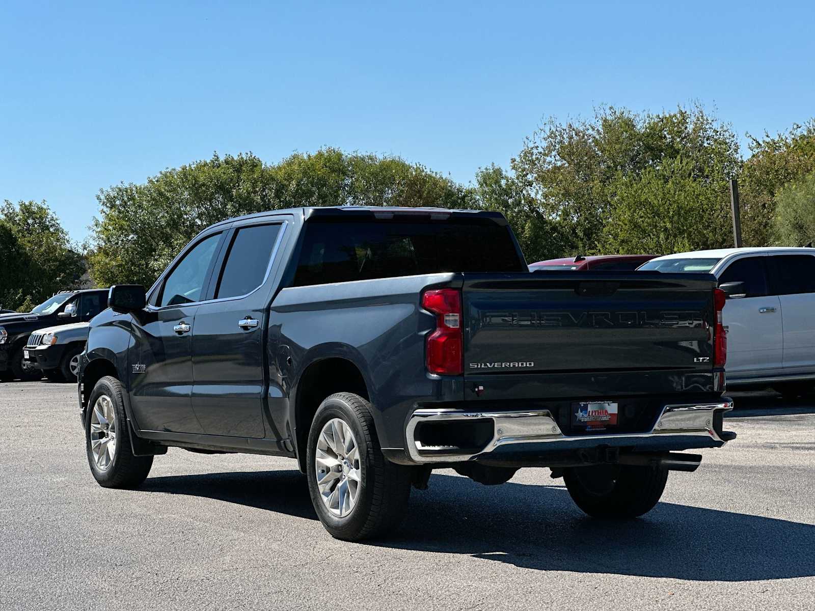 Thumbnail: 2019 Chevrolet Silverado 1500 - 13