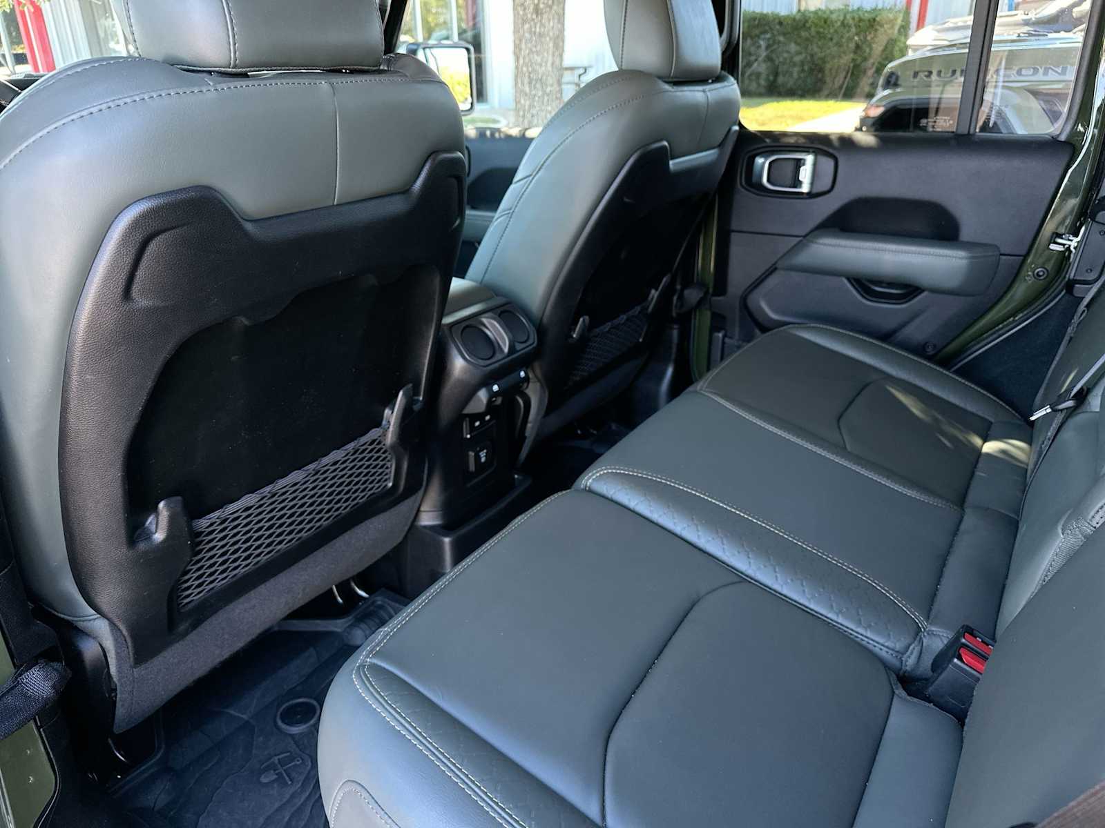 Thumbnail: 2024 Jeep Wrangler - 24