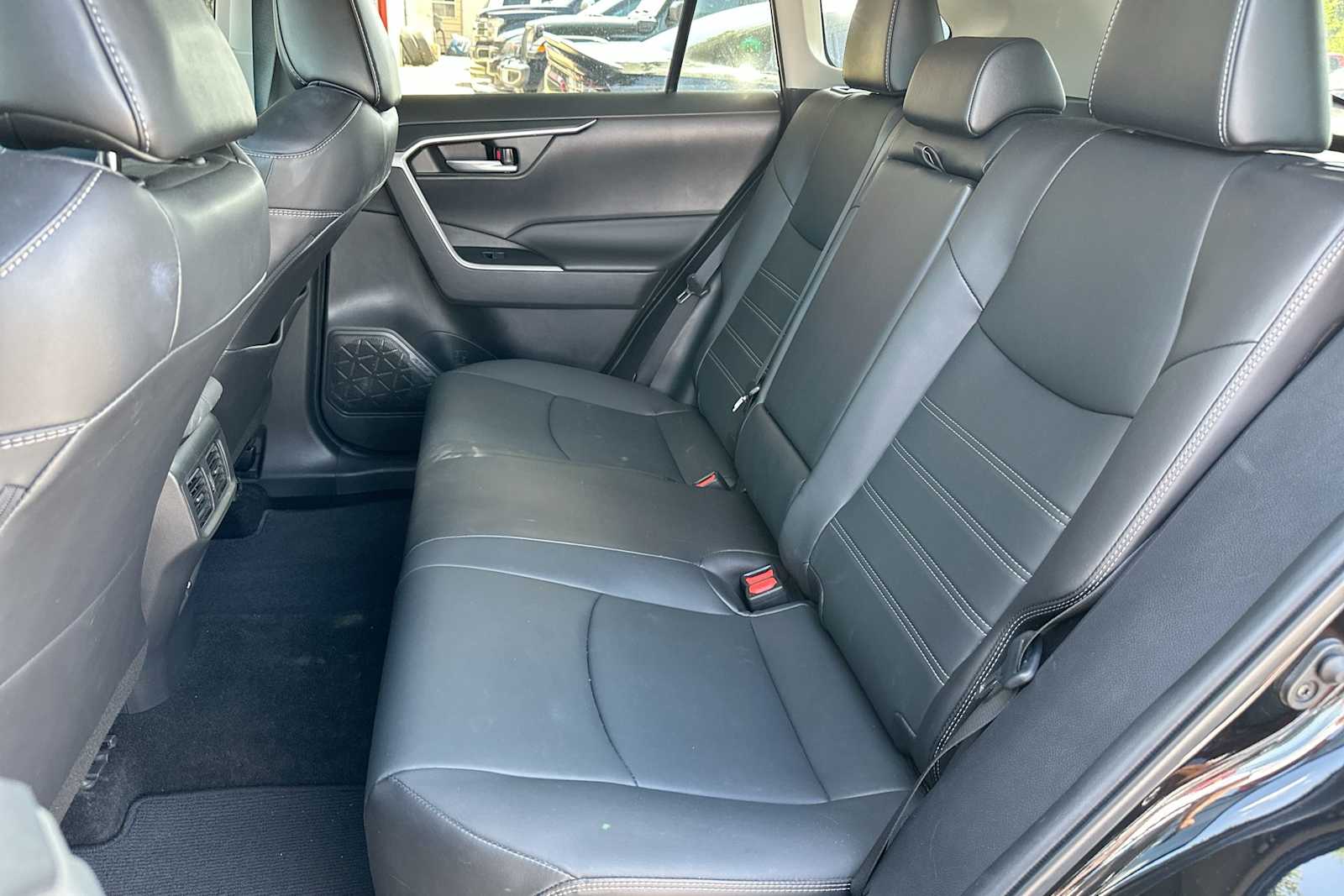 Thumbnail: 2023 Toyota RAV4 - 23