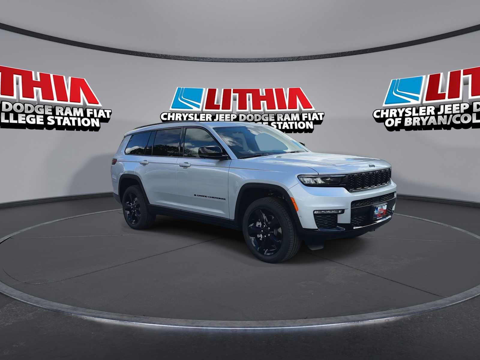 Thumbnail: 2025 Jeep Grand Cherokee - 2