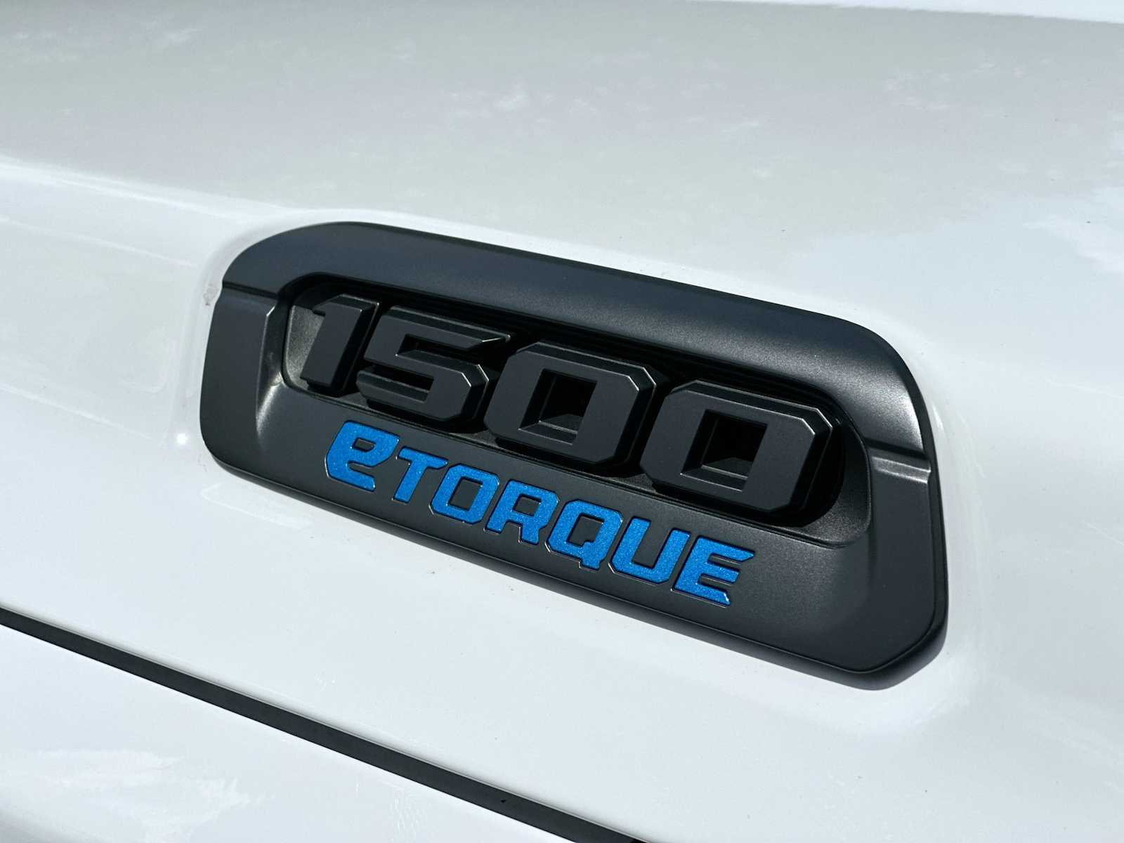 Thumbnail: 2026 RAM 1500 - 15