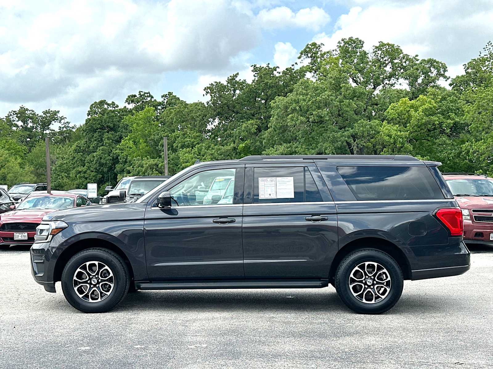 Thumbnail: 2024 Ford Expedition MAX - 12