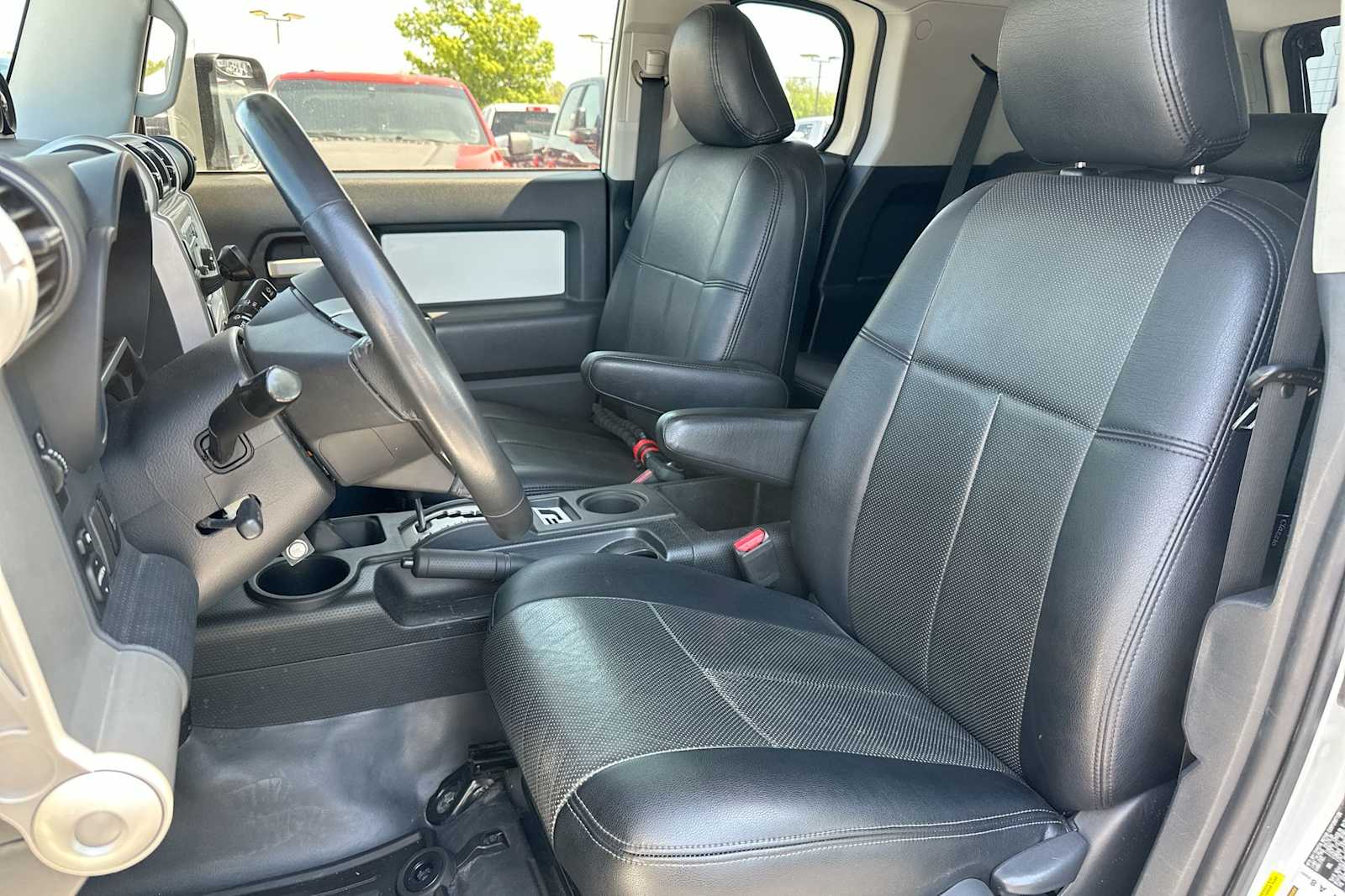 2013 Toyota FJ Cruiser Base 17