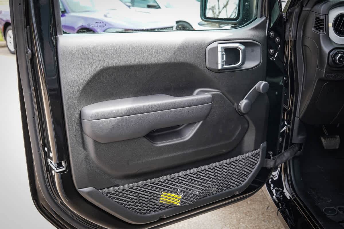 Thumbnail: 2024 Jeep Wrangler - 12