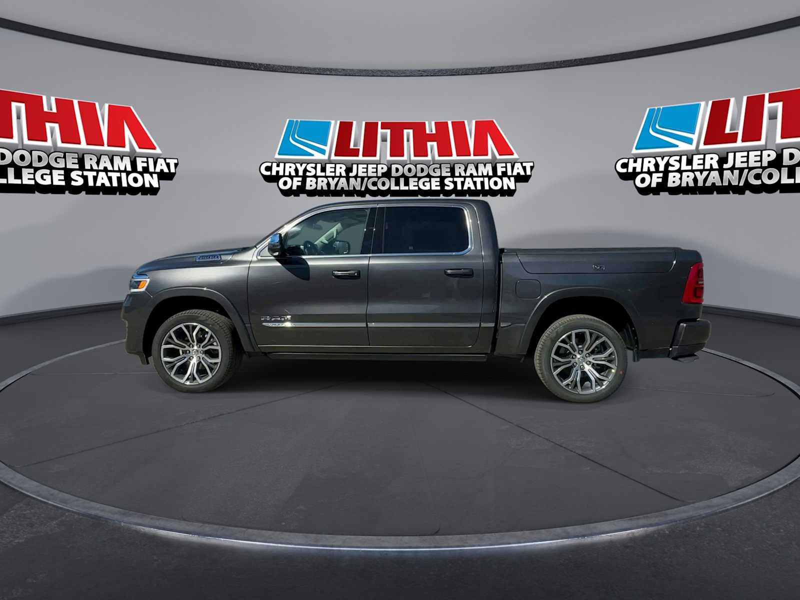 Thumbnail: 2026 RAM 1500 - 5