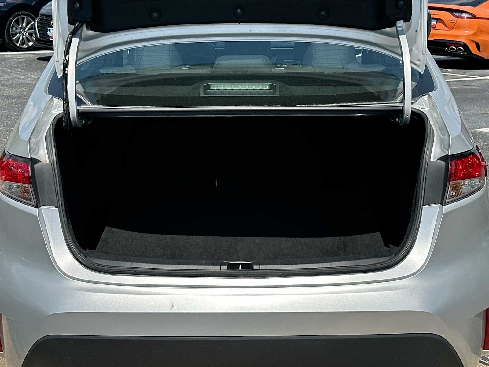 Thumbnail: 2024 Toyota Corolla - 28