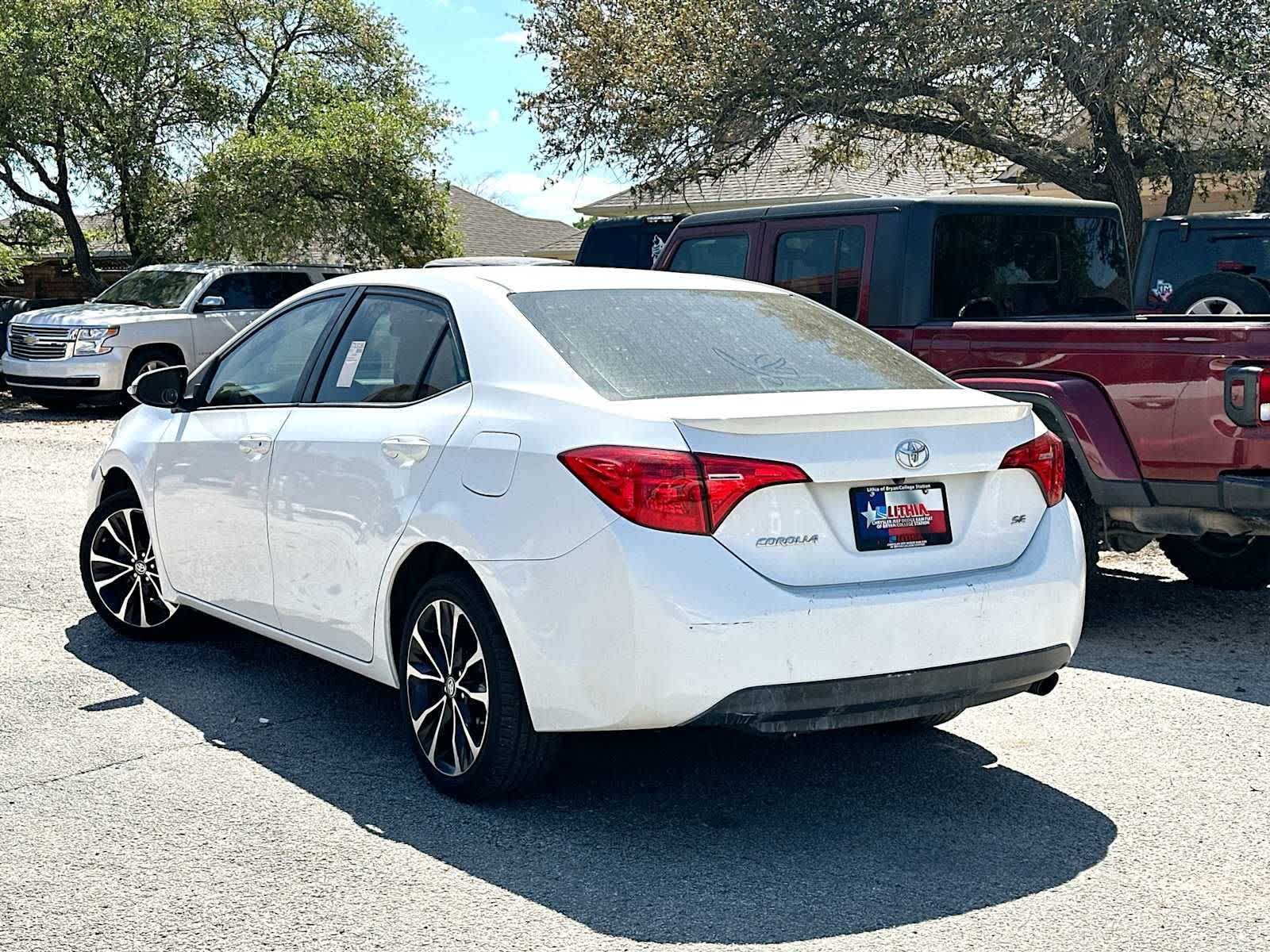 Thumbnail: 2018 Toyota Corolla - 3