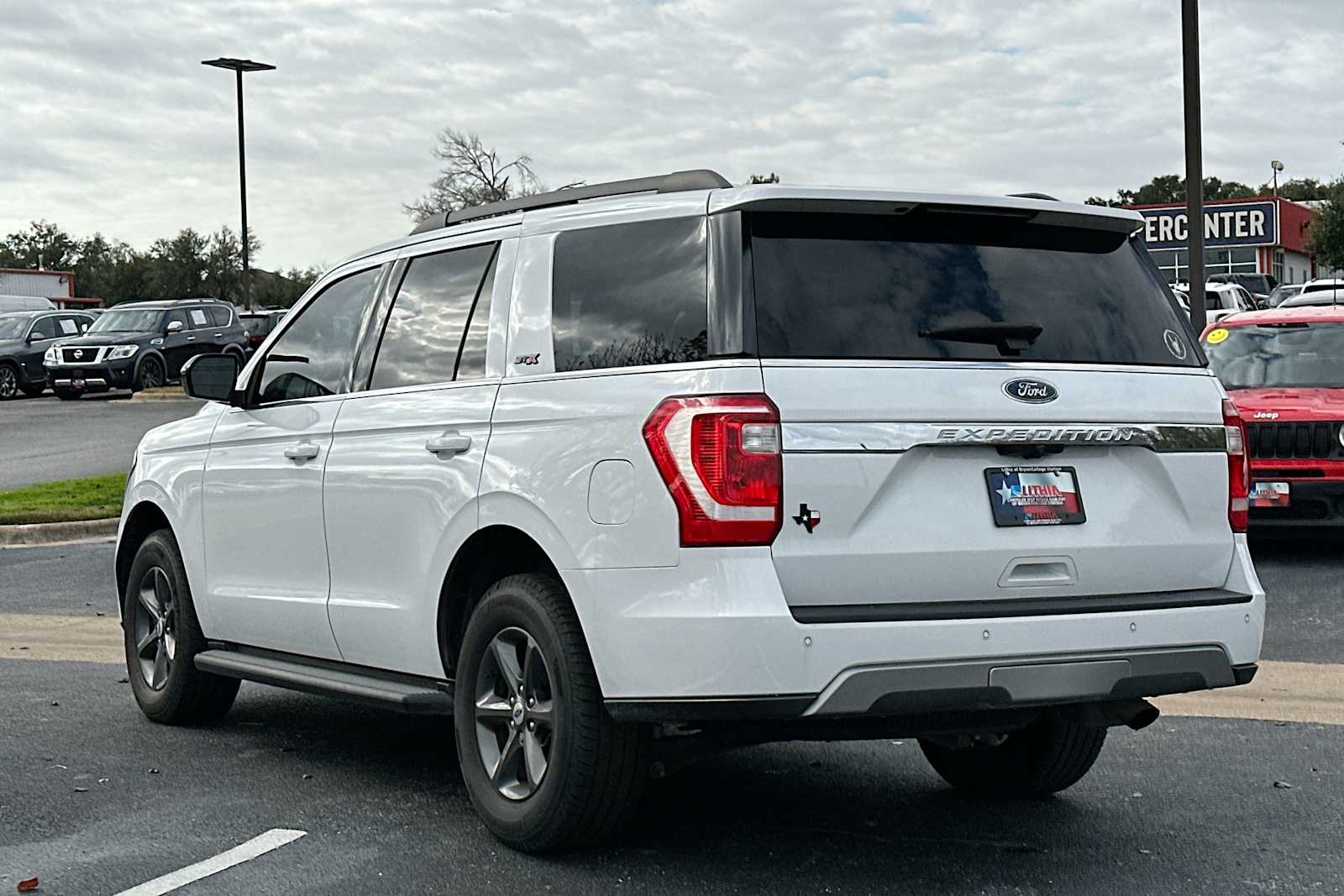 Thumbnail: 2021 Ford Expedition - 13