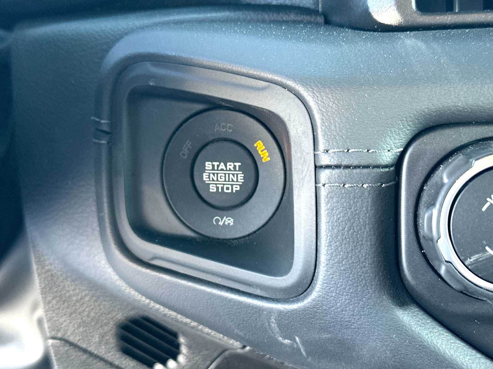 Thumbnail: 2026 Jeep Wrangler - 28